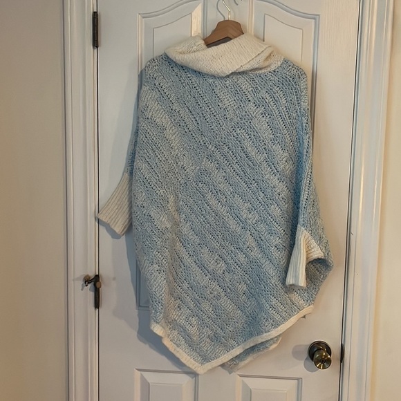 Lou & Grey | Cowl Neck Sky High Poncho Sweater Blue Ivory XS/S Boho Festival - Picture 6 of 10